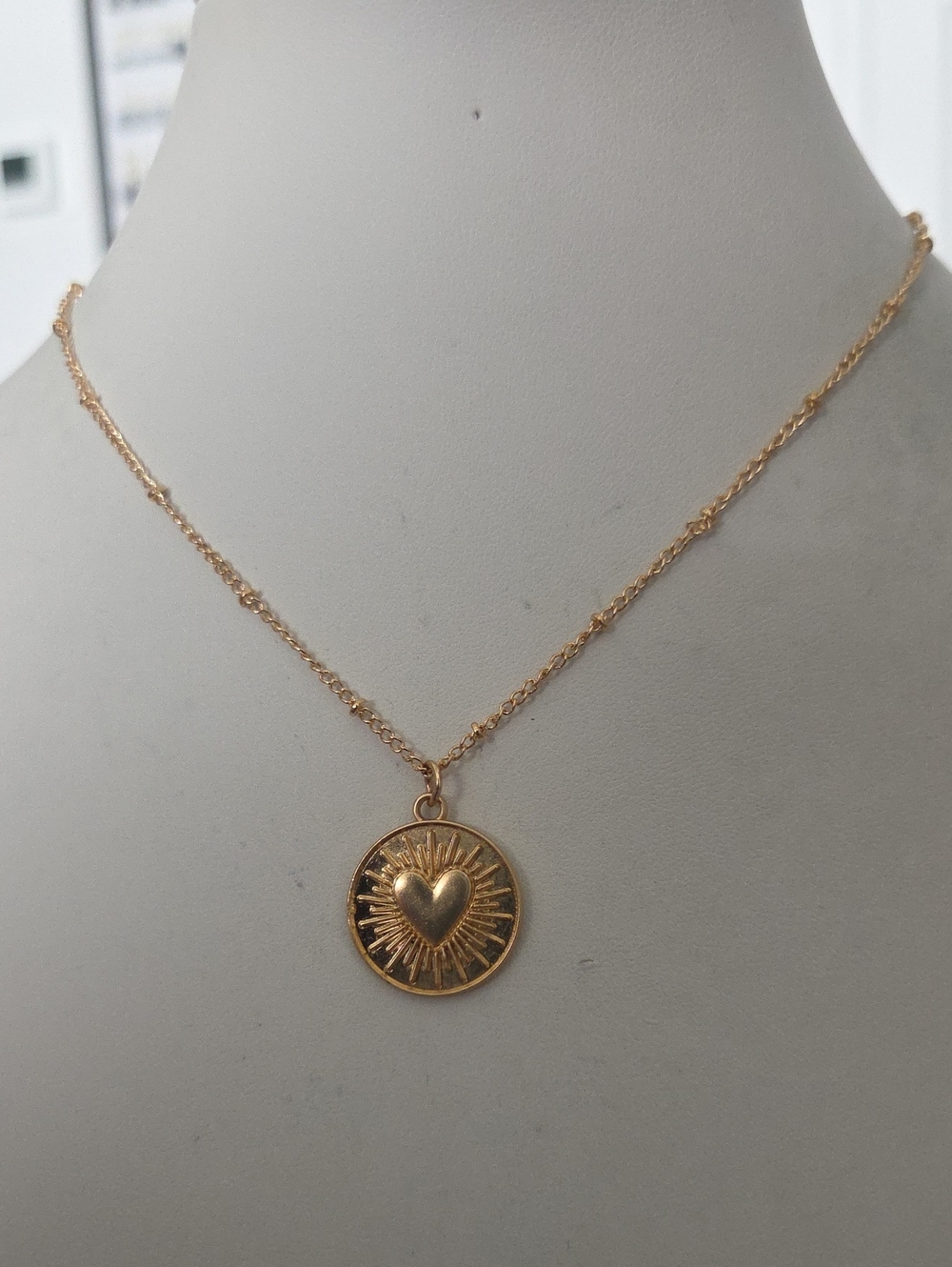 Paparazzi Love Struck Shimmer Gold Necklace NWT